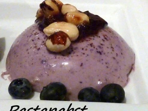 Rezept: Blaubeer Panna Cotta Bild Nr. 4 Blaubeer Panna Cotta - Rezept - Bild Nr. 4