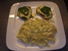 Minutensteaks mit Gorgonzola und Spinathaube - Rezept