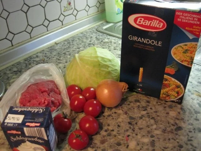 Weißkohlauflauf mit Hack, Nudeln und Käse - Rezept - Bild Nr. 2