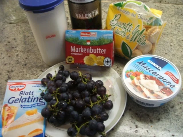 Backen: Wein-Trauben-Törtchen - Rezept - Bild Nr. 2