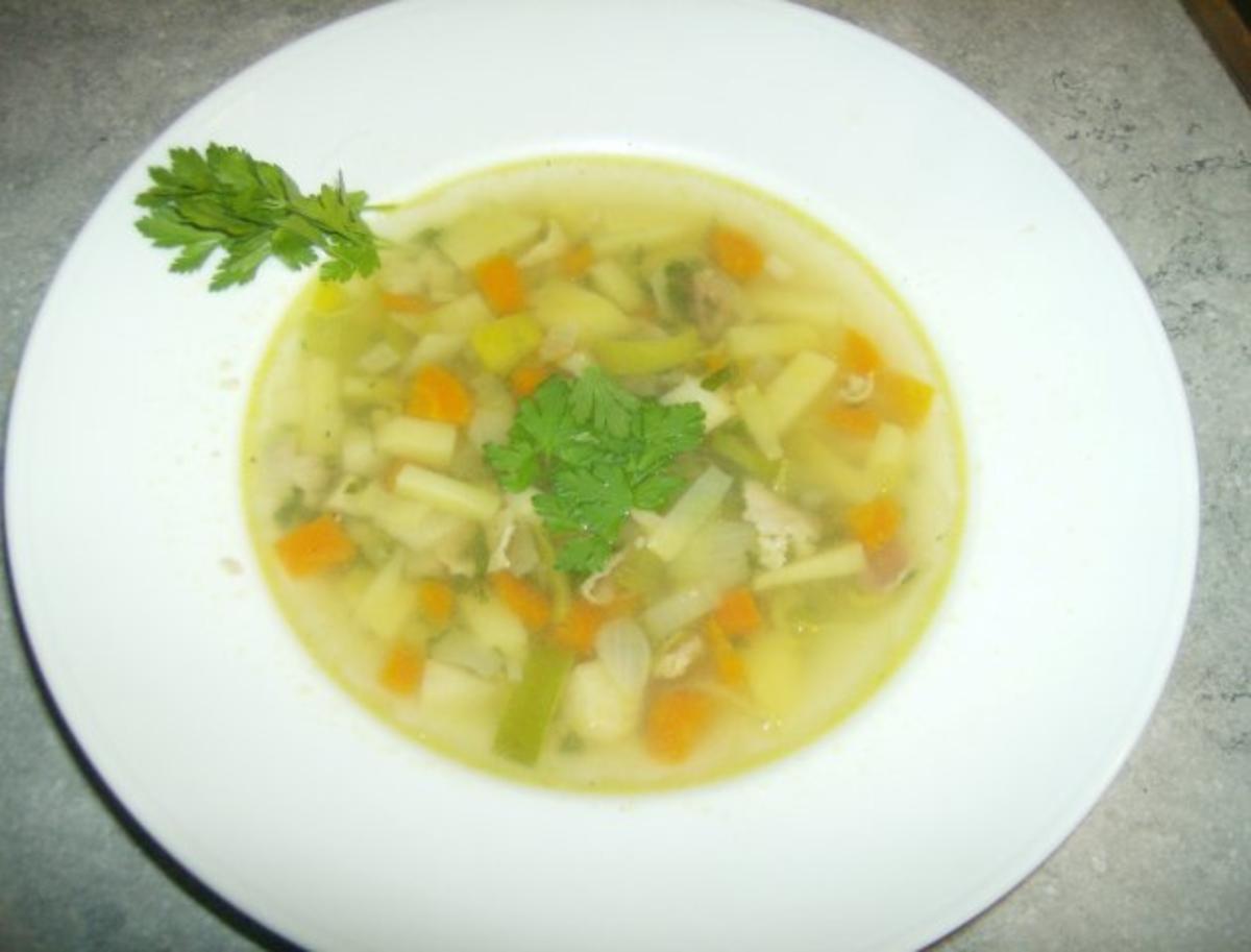 Bilder für Gemüsesuppe ala Schneggal - Rezept