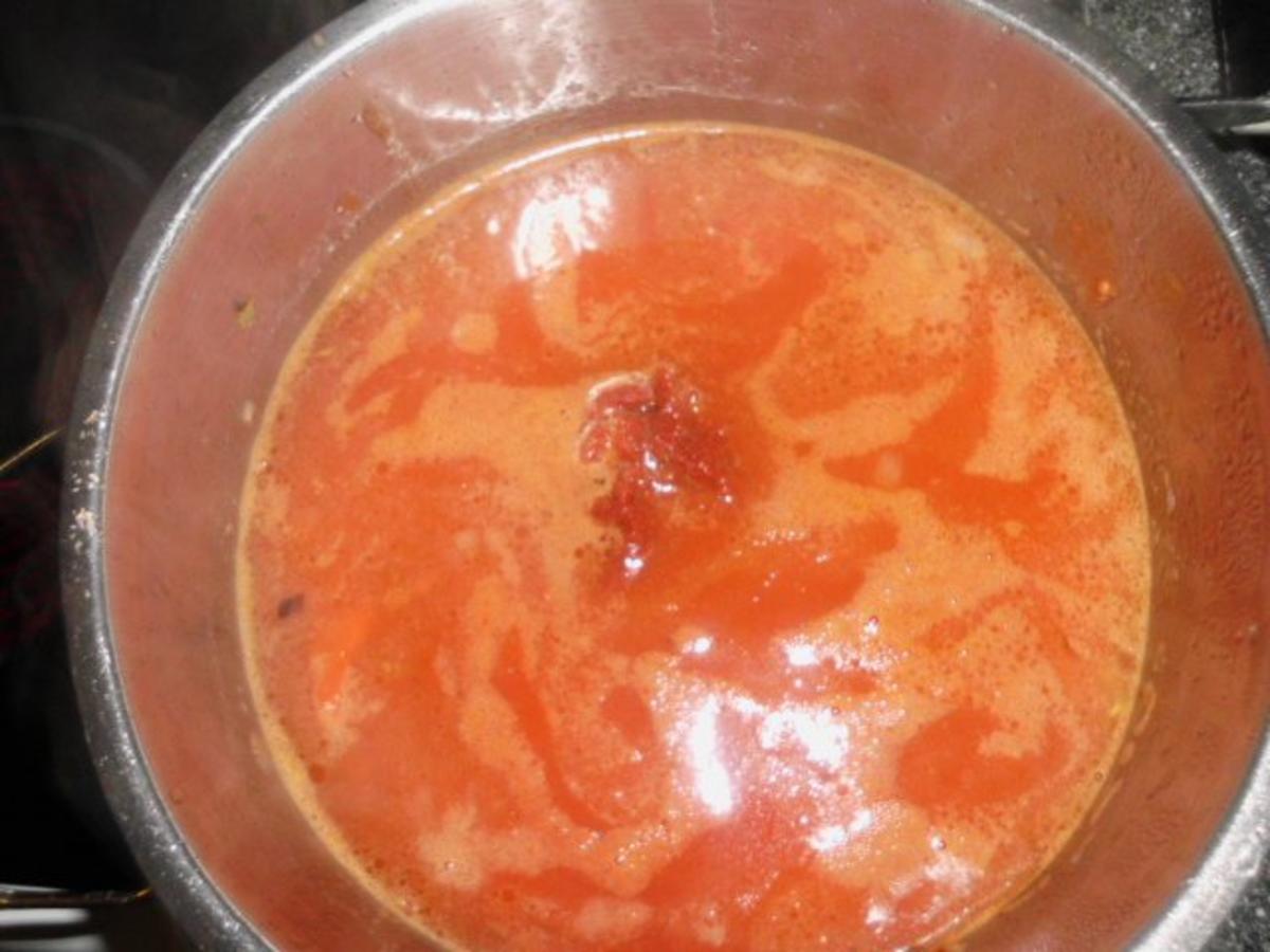 Tomatensuppe mit Parmesan, Knoblauch und Basilikum - Rezept - Bild Nr. 6