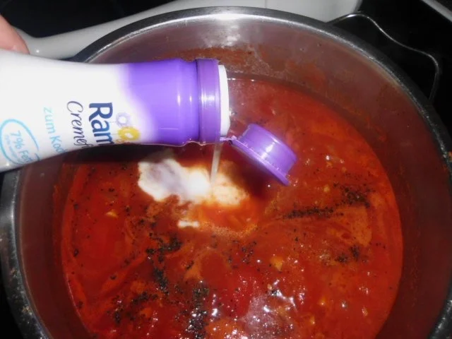 Tomatensuppe mit Parmesan, Knoblauch und Basilikum - Rezept - Bild Nr. 8