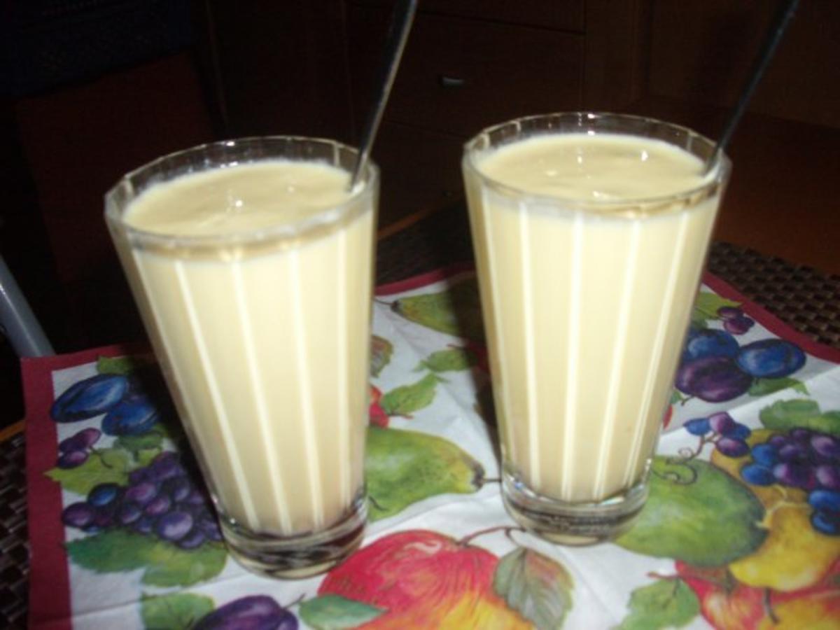 Mango -Rumfort - Shake (ohne Alkohol) - Rezept Eingereicht von biggipu