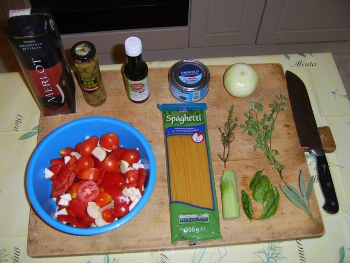 Tomaten-Paprika-Thunfischsauce - Rezept - Bild Nr. 3