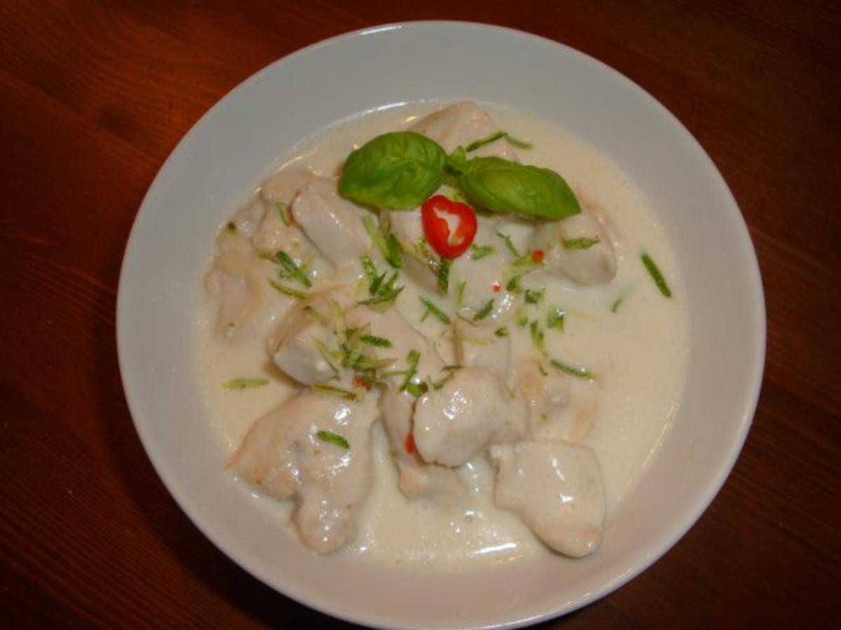 Hähnchen mit Kokos-Limetten- Ingwer- Sauce - Rezept - kochbar.de