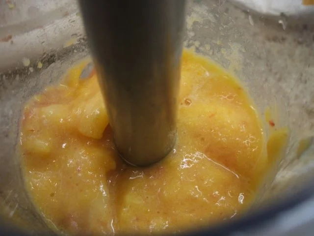 Dessert: Pfirsich-Flammeri mit karamellisierten Früchten - Rezept - Bild Nr. 5