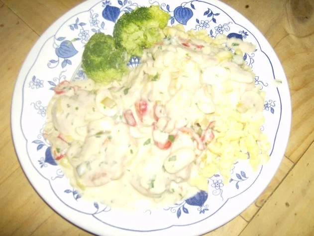 Rezept: Schweinefilet in Weißwein Sahne Soße Schweinefilet in Weißwein Sahne Soße - Rezept