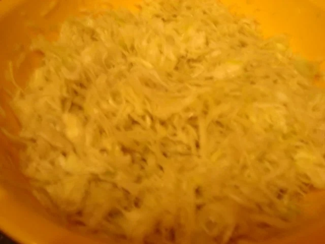 Rezept: Krautsalat nach Linus-Art Bild Nr. 5 Krautsalat nach Linus-Art - Rezept - Bild Nr. 5