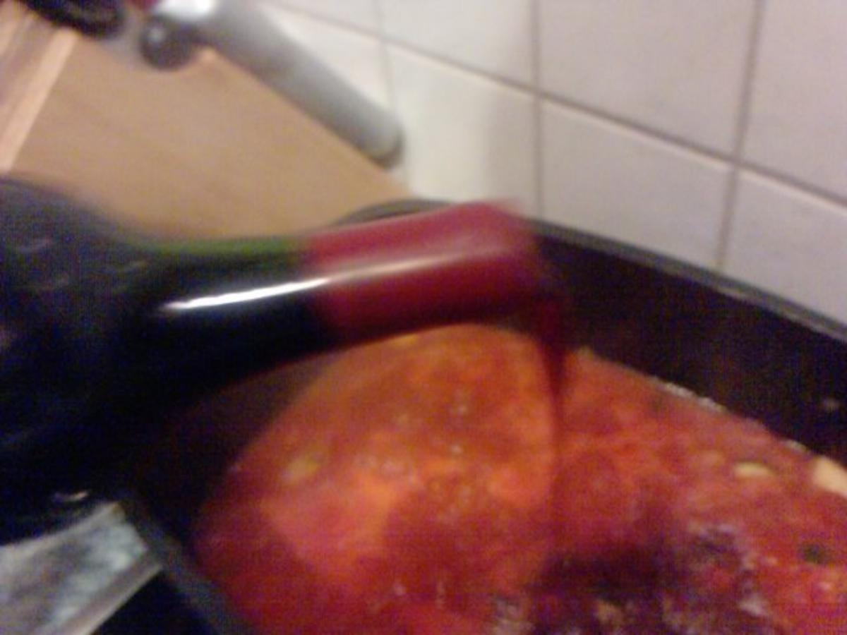Wenn mieße Muscheln in Rotwein kuscheln -oder- Der Rotwein-öffnet-Tür-und-Tor-Topf - Rezept - Bild Nr. 9