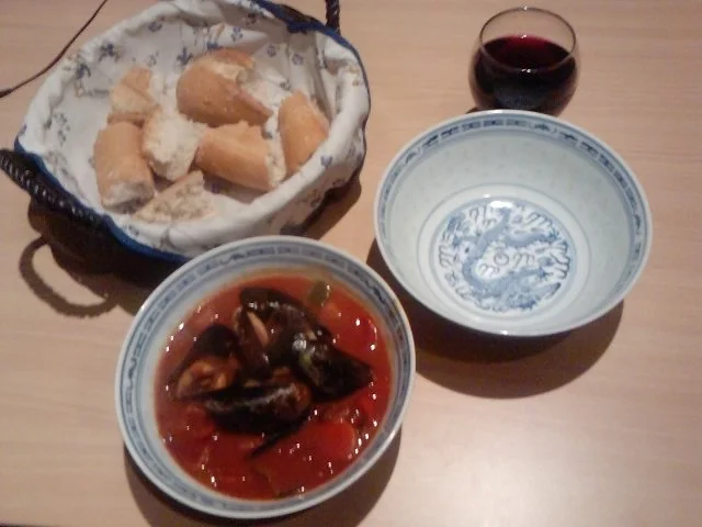 Wenn mieße Muscheln in Rotwein kuscheln -oder- Der Rotwein-öffnet-Tür-und-Tor-Topf - Rezept - Bild Nr. 14