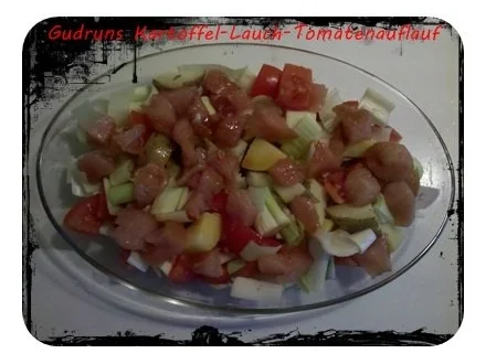 Rezept: Gemüse: Kartoffel-Lauch-Tomatenauflauf Bild Nr. 6 Gemüse: Kartoffel-Lauch-Tomatenauflauf - Rezept - Bild Nr. 6