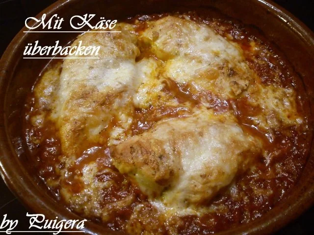 Rezept: Gratinierte Hähnchenbrust auf Tomatenbett Bild Nr. 7 Gratinierte Hähnchenbrust auf Tomatenbett - Rezept - Bild Nr. 7
