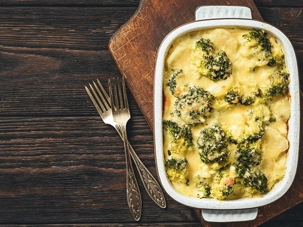 Rezept: Brokkoli-Hollandaise-Kartoffelauflauf Bild Nr. 2 Brokkoli-Hollandaise-Kartoffelauflauf - Rezept - Bild Nr. 2