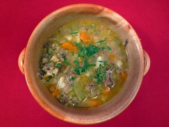 Rinderbrühe mit selbstgemachten Markklößchen - Rezept