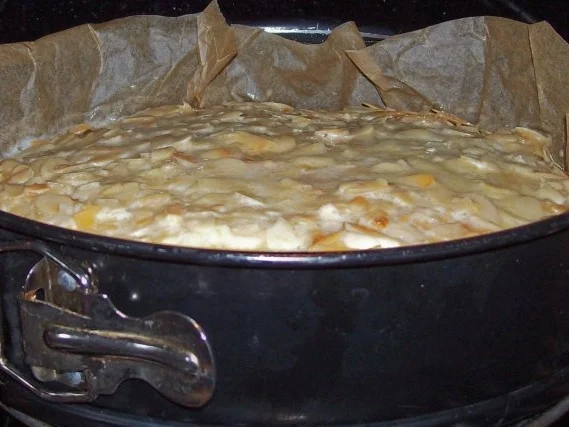 Fruchtiger Karamell-Bienenstich mit Mandarinen - Rezept - Bild Nr. 4