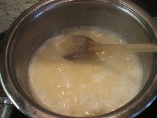 Rezept: Dessert: Schoko-Grießflammeri mit Schuss und Knusperli Bild Nr. 3 Dessert: Schoko-Grießflammeri mit Schuss und Knusperli - Rezept - Bild Nr. 3