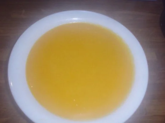 Rezept: Möhren Ingwer Süppchen mit Kokos Möhren Ingwer Süppchen mit Kokos - Rezept