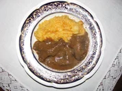 Wild: Wildschweinragout im Römertopf - Rezept