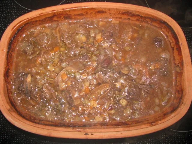 Wild: Wildschweinragout im Römertopf - Rezept - Bild Nr. 7