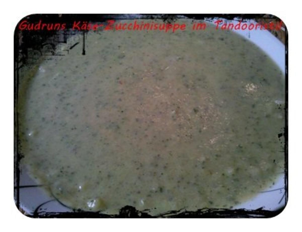 Bilder für Suppe: Käse-Zucchinisuppe Rezept