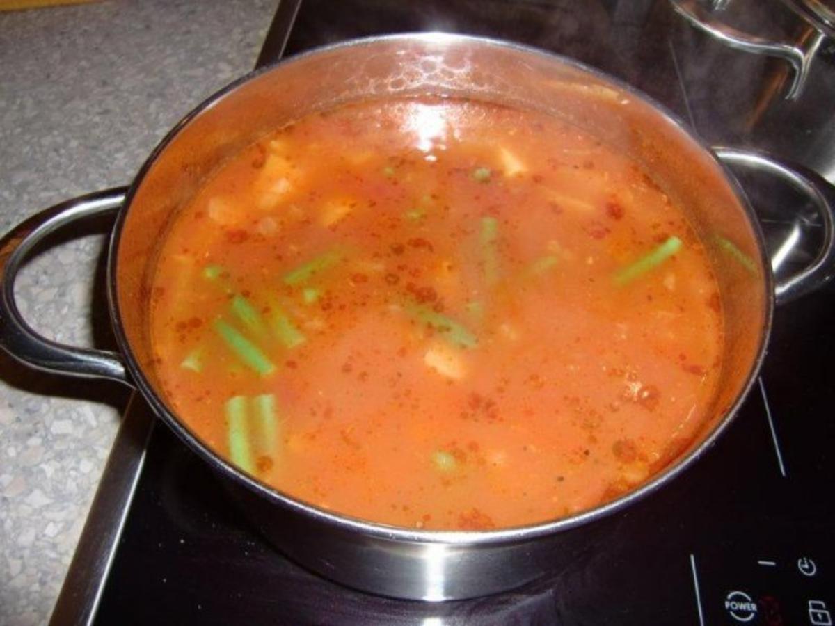Tomaten-Bohnen-Suppe mit Kartoffeln - Rezept - Bild Nr. 11