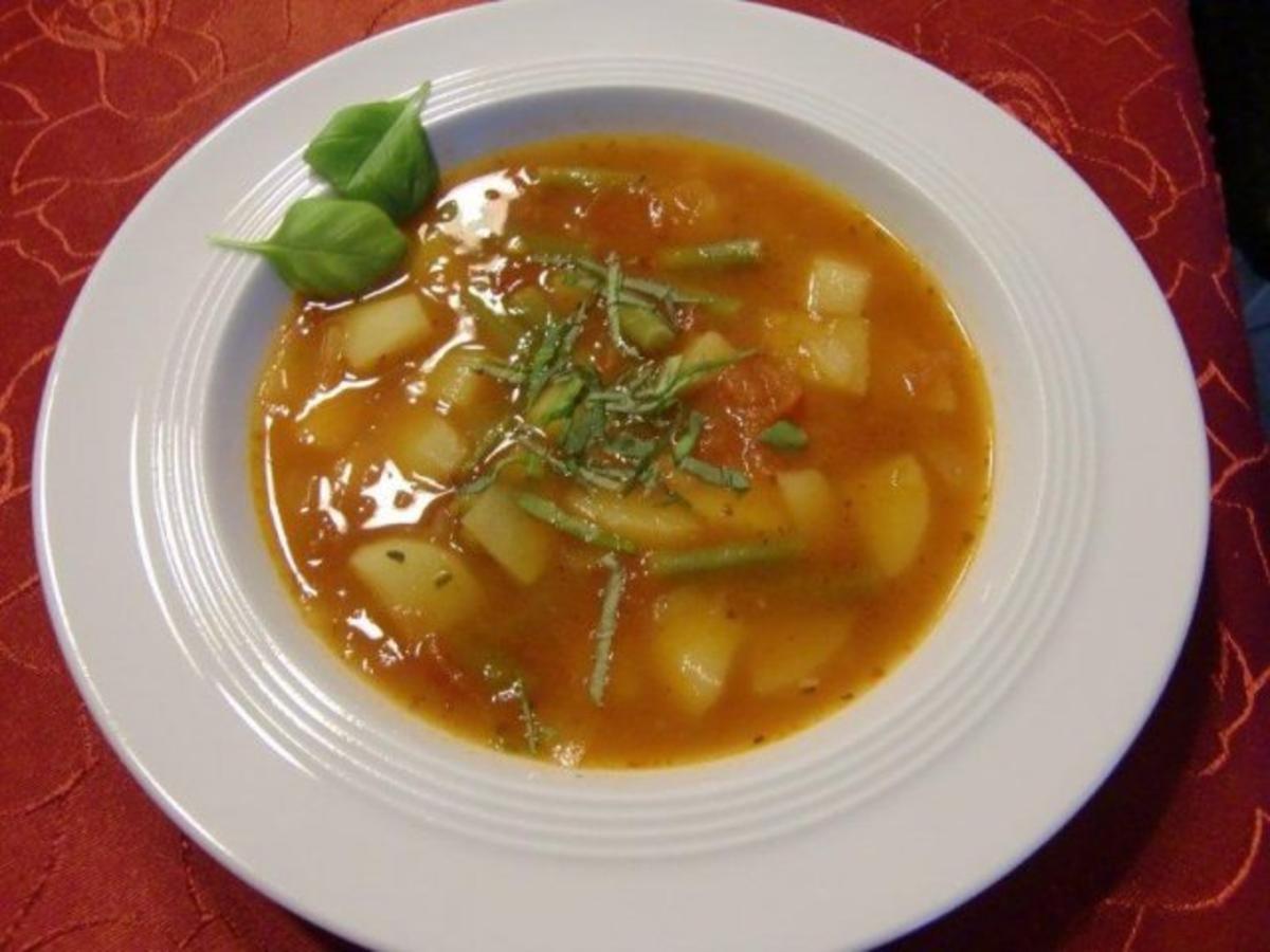 Tomaten-Bohnen-Suppe mit Kartoffeln - Rezept - Bild Nr. 13