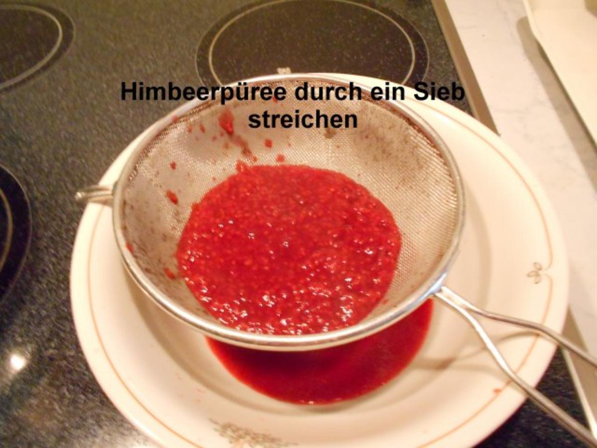 Himbeer-Schwarzbeeren  Charlotten Torte - Rezept - Bild Nr. 35