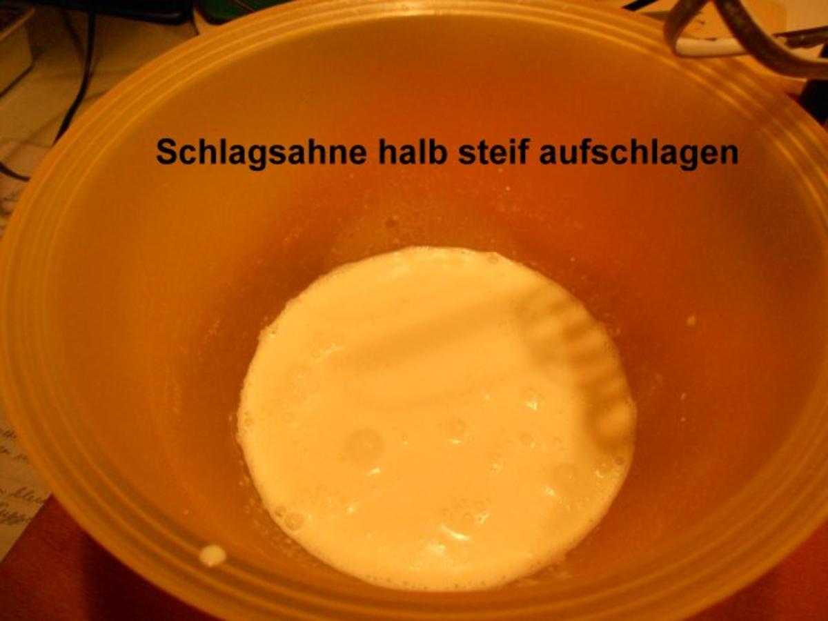 Himbeer-Schwarzbeeren  Charlotten Torte - Rezept - Bild Nr. 52