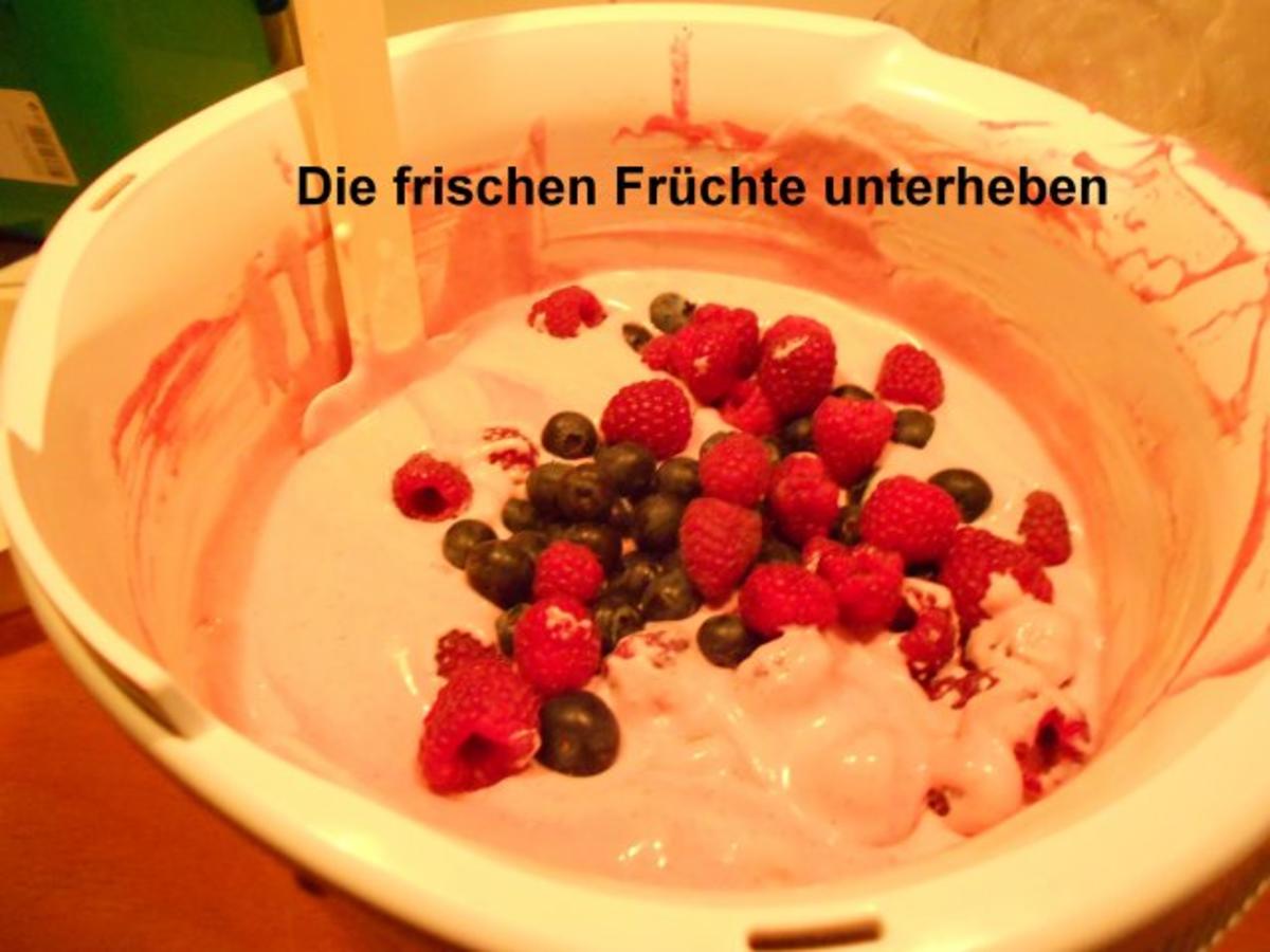 Himbeer-Schwarzbeeren  Charlotten Torte - Rezept - Bild Nr. 57