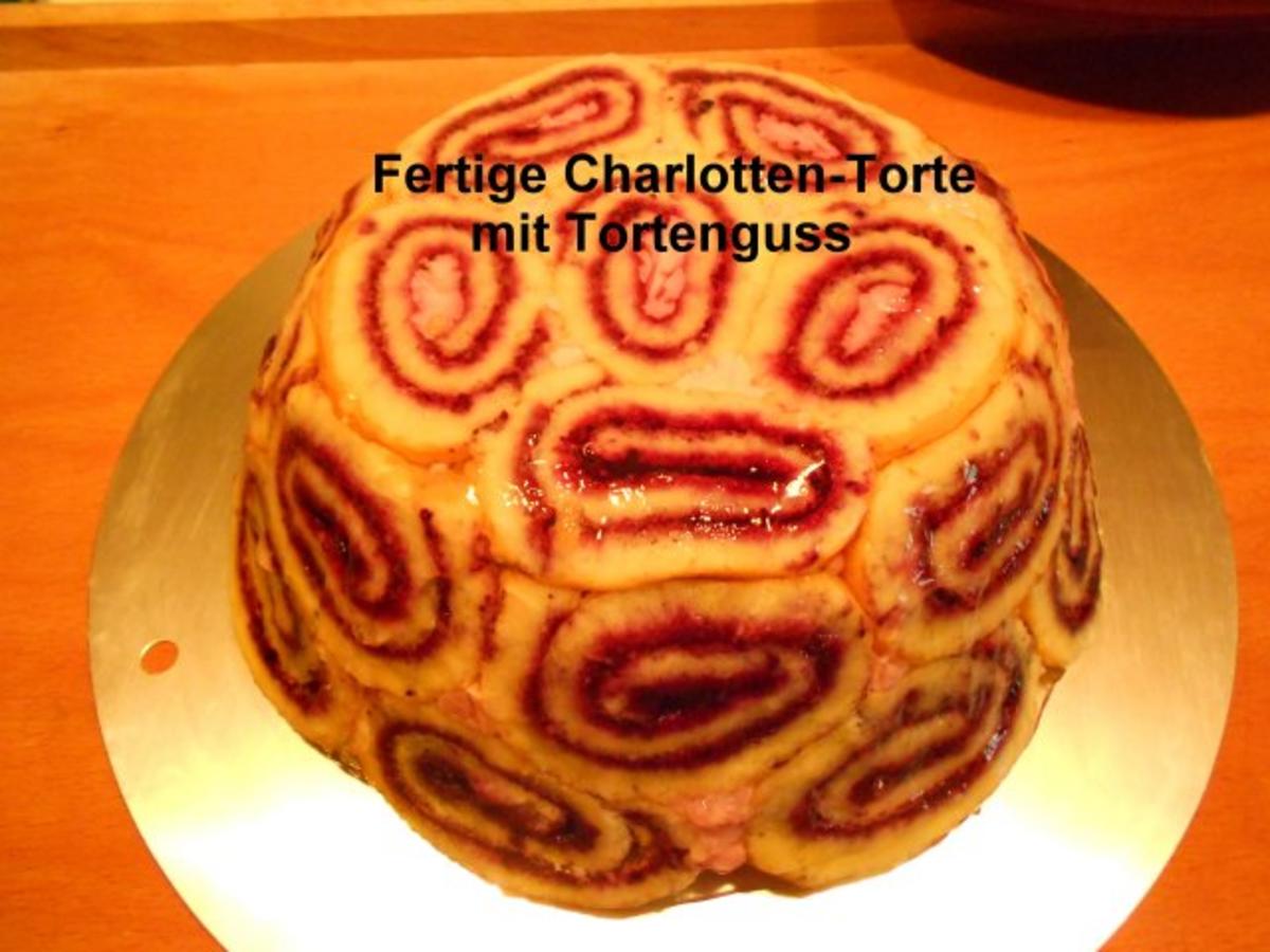 Himbeer-Schwarzbeeren  Charlotten Torte - Rezept