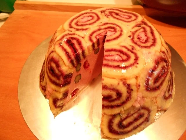 Himbeer-Schwarzbeeren  Charlotten Torte - Rezept - Bild Nr. 68