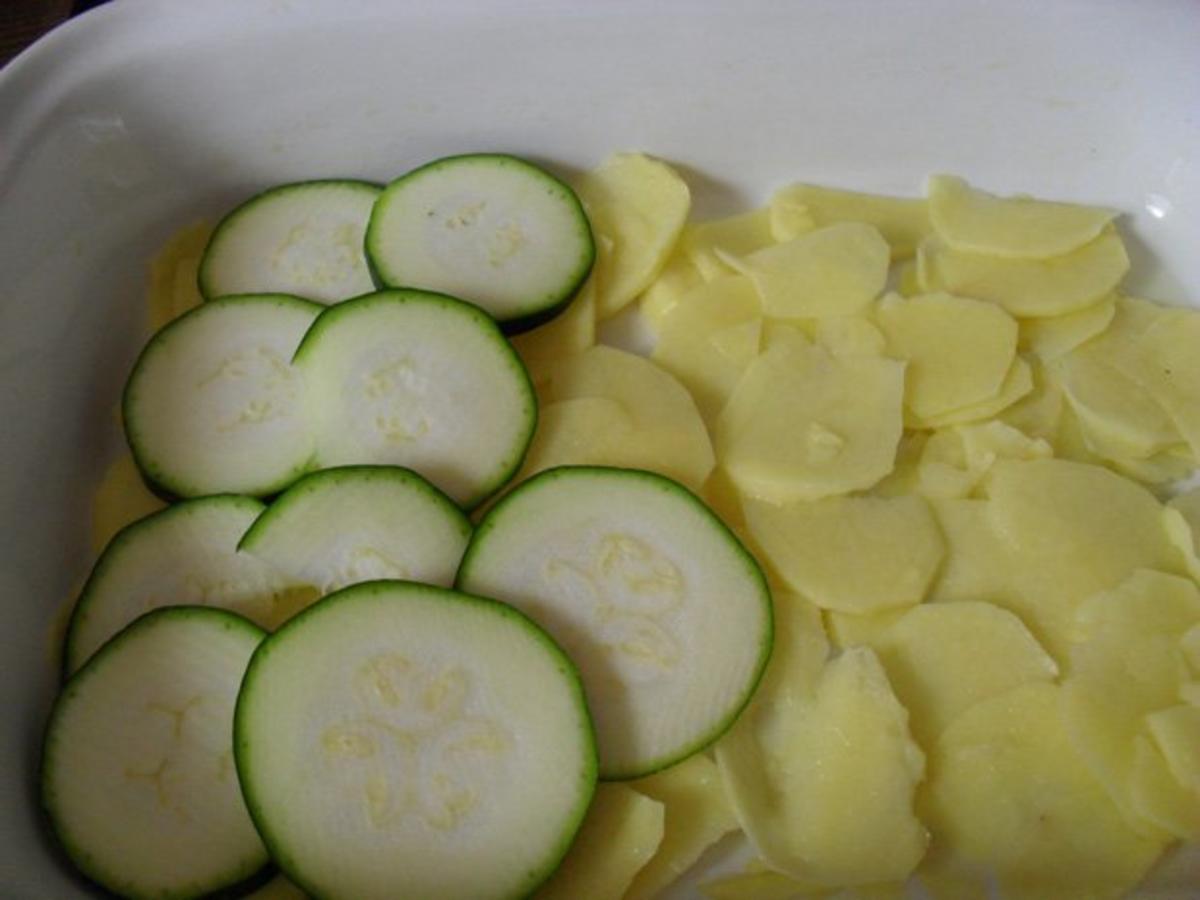 Auflauf: Kartoffel Zucchini Auflauf - einfach - 91 kcal/100g