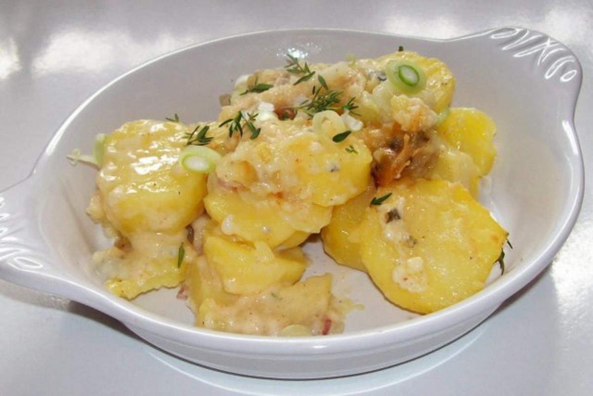 Würziges Kartoffel-Birnen-Gratin mit Gorgonzola - Rezept