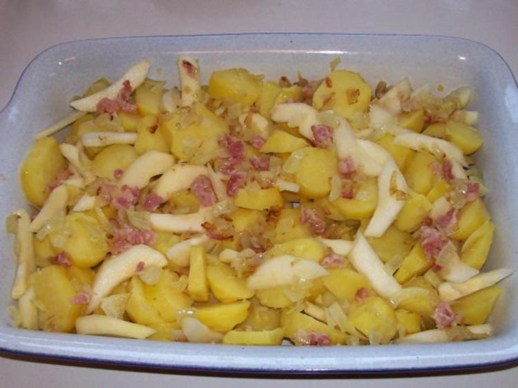 Würziges Kartoffel Birnen Gratin mit Gorgonzola - einfach - 202 kcal/100g