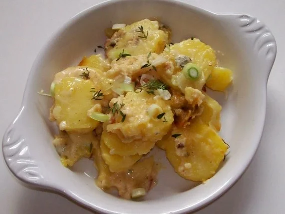 Rezept: Würziges Kartoffel-Birnen-Gratin mit Gorgonzola Bild Nr. 10 Würziges Kartoffel-Birnen-Gratin mit Gorgonzola - Rezept - Bild Nr. 10