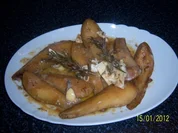 In Marsala gekochte Birnen mit Gorgonzola - Rezept