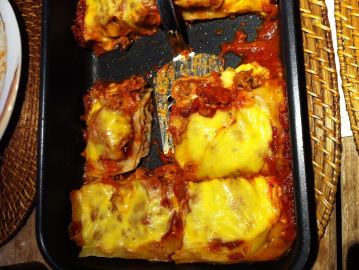 fruchtige Hack-Lasagne mit selbstgemachter Bechamel-Soße - Rezept ...