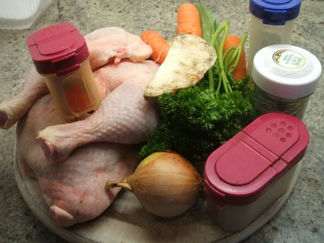 Suppen: Klassische Hühnersuppe - Rezept - Bild Nr. 2