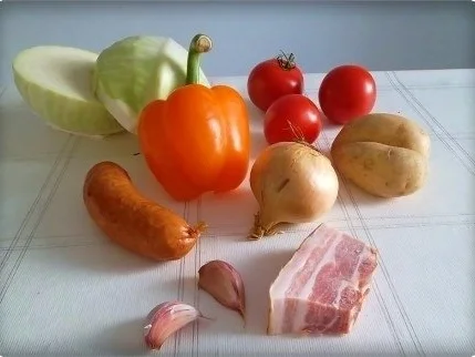 Herbstlicher Gemüseeintopf mit Kohl und Würstchen - Rezept - Bild Nr. 3