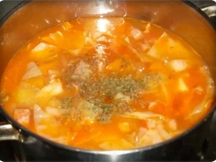 Herbstlicher Gemüseeintopf mit Kohl und Würstchen - Rezept - Bild Nr. 13