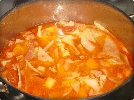 Herbstlicher Gemüseeintopf mit Kohl und Würstchen - Rezept - Bild Nr. 15