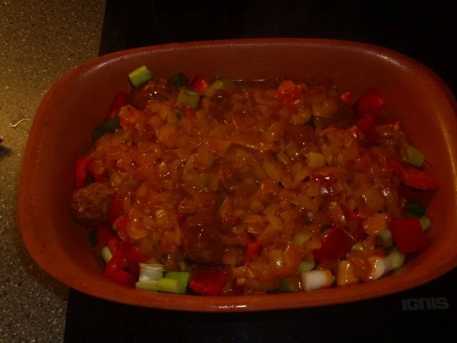 Hackbällchen-Paprika Topf - Rezept - Bild Nr. 5