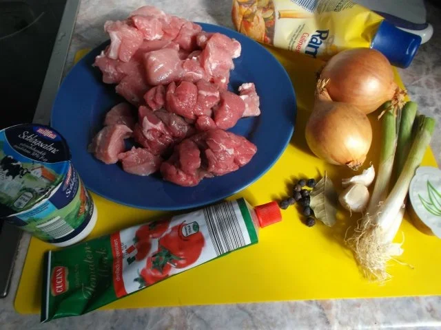 Gulasch in Wacholderrahm - Rezept - Bild Nr. 2