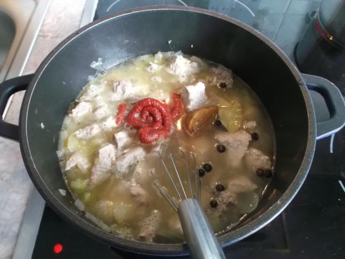 Gulasch in Wacholderrahm - Rezept - Bild Nr. 6