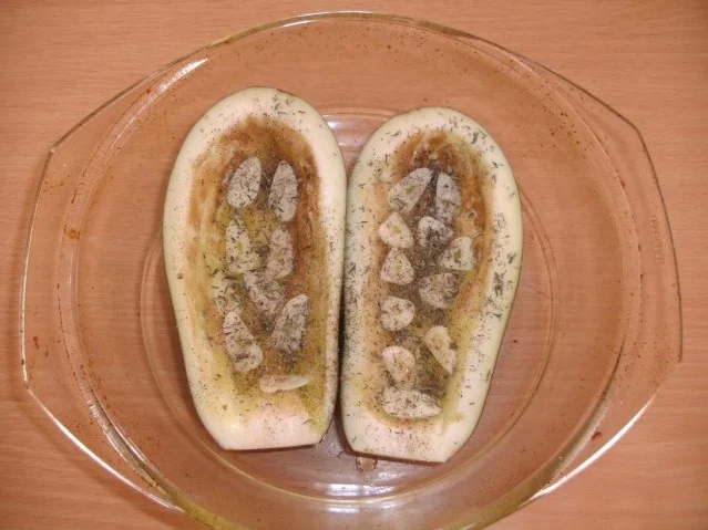 Rezept: Hauptgericht: Aubergine / Melanzane mit Blutwurst, überbacken. Bild Nr. 2 Hauptgericht: Aubergine / Melanzane mit Blutwurst, überbacken. - Rezept - Bild Nr. 2