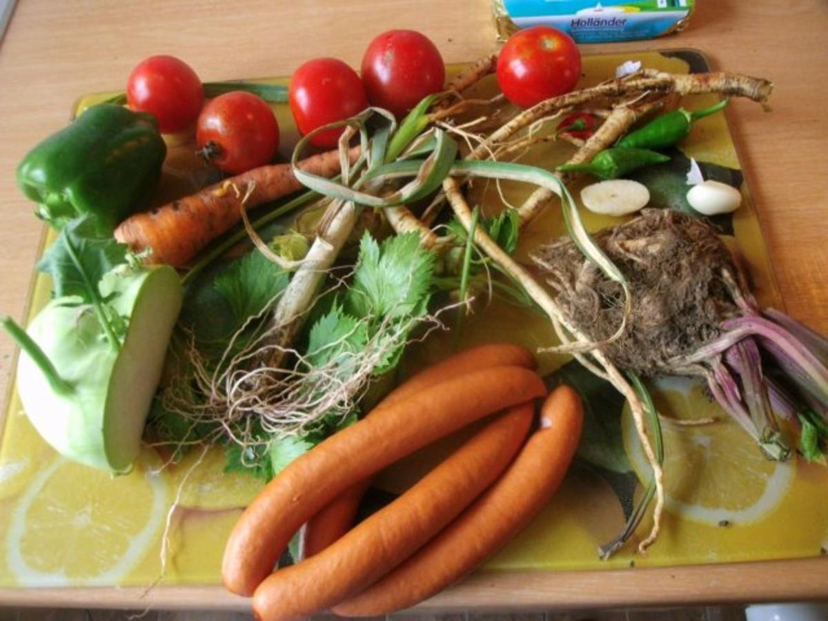 Gemüsewürstchenpfanne mit Kartoffelselleriestampf - Rezept - Bild Nr. 2