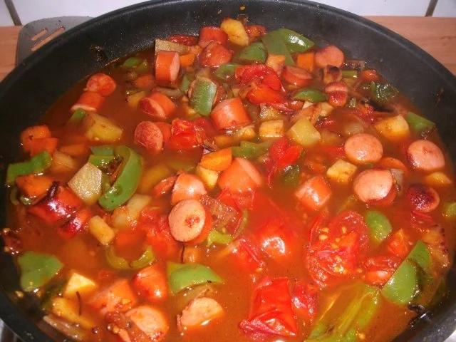 Gemüsewürstchenpfanne mit Kartoffelselleriestampf - Rezept - Bild Nr. 10