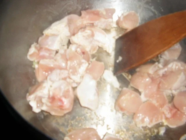 Rezept: Hähnchen-Kraut-Schmorpfanne Bild Nr. 4 Hähnchen-Kraut-Schmorpfanne - Rezept - Bild Nr. 4