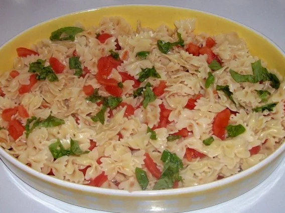 Rezept: Gemüse-Nudel-Gratin mit Thunfisch und Zitronen-Frischkäse-Soße Bild Nr. 5 Gemüse-Nudel-Gratin mit Thunfisch und Zitronen-Frischkäse-Soße - Rezept - Bild Nr. 5